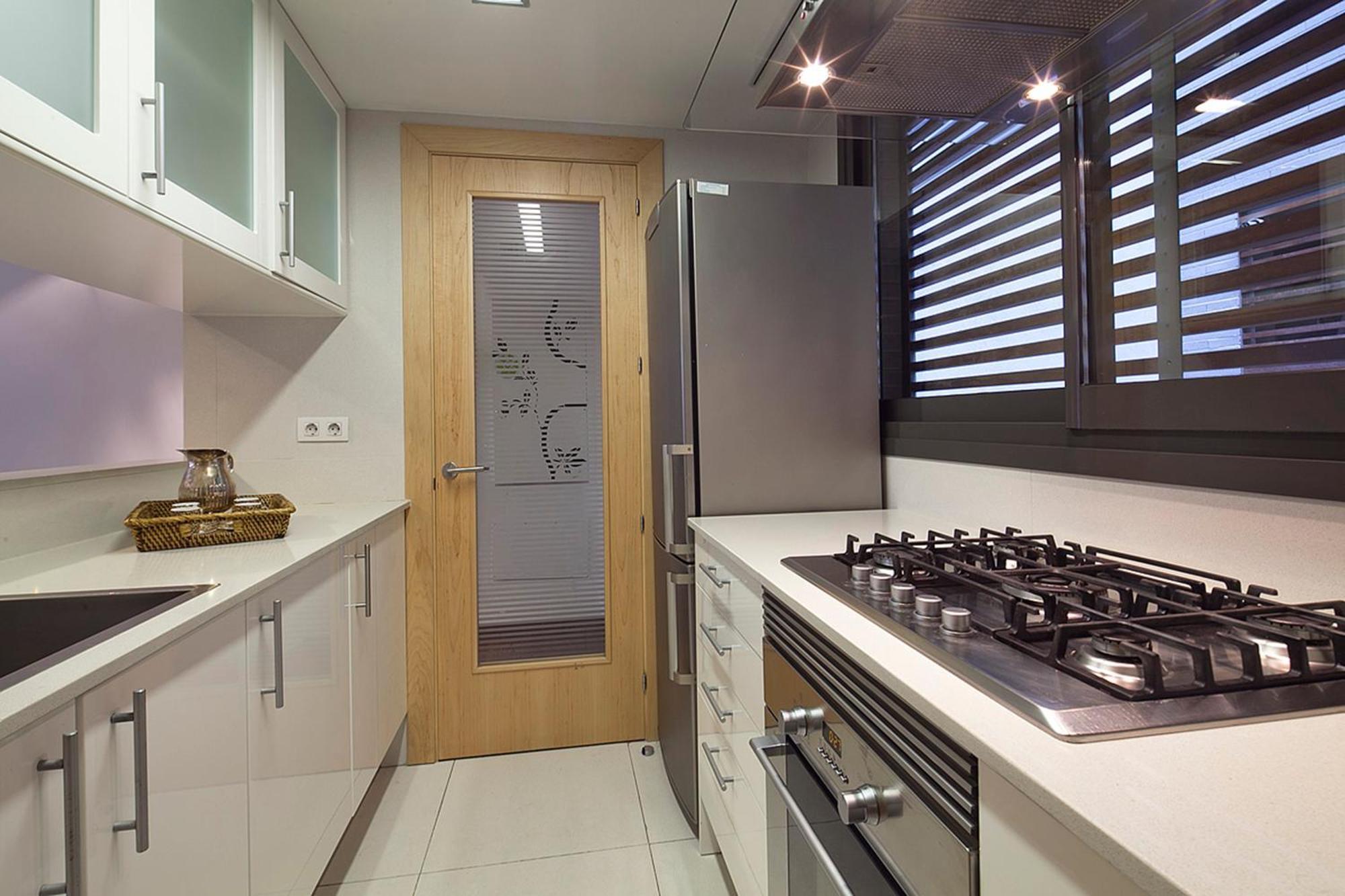 My Space Emirates - Splendid Apartment With Terrace And Pool Near Park Gueell 바르셀로나 외부 사진